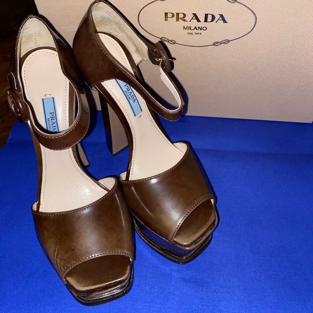NWOT  in original box Prada open toe high heels